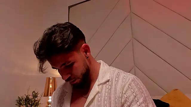 JACKSON STIFLER online show from February 5, 2026, 11:00 pm