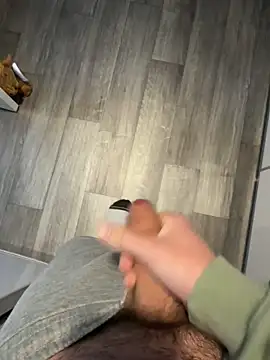 Snapshot of sevenisthemagicnum chatting on November 15, 2025, 9:13 am sevenisthemagicnum online show from November 15, 2025, 9:13 am