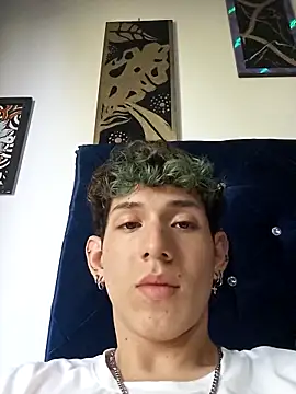 Yorsamm and friends online show from October 28, 2025, 9:03 pm