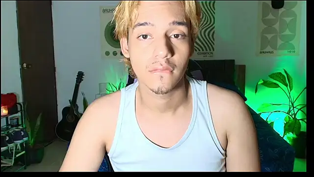 Snapshot of Habel__moretti chatting on February 24, 2026, 7:15 pm Habel moretti online show from February 24, 2026, 7:15 pm