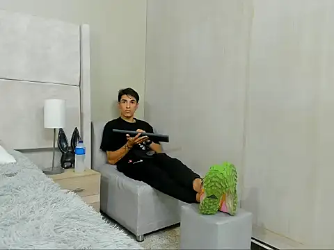 Snapshot of jupiter_333 chatting on December 3, 2025, 5:01 pm jupiter 333 online show from December 3, 2025, 5:01 pm