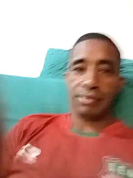 Snapshot of juniordotado87 chatting on November 28, 2025, 12:44 am juniordotado87 online show from November 28, 2025, 12:44 am