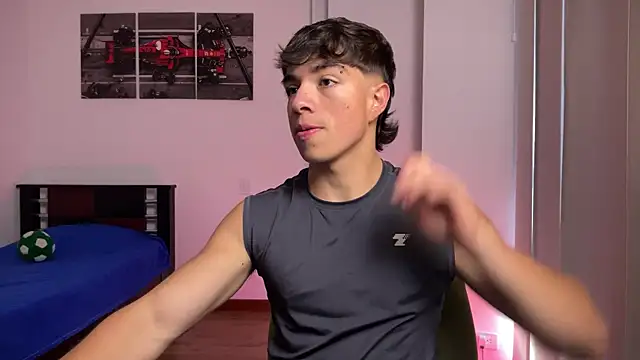 JUSTIN JHONS online show from November 21, 2025, 9:25 pm