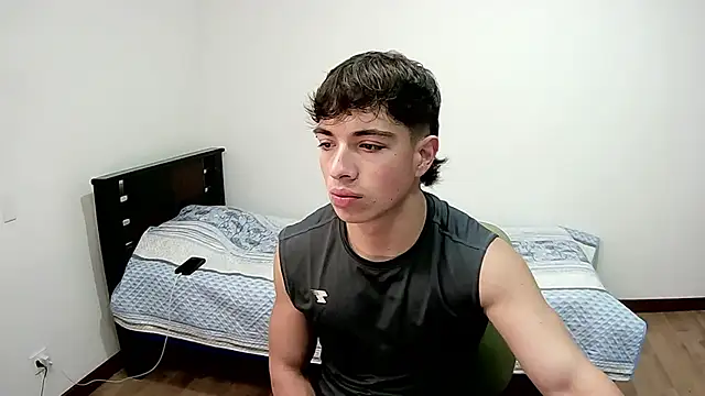 JUSTIN JHONS online show from November 1, 2025, 9:41 pm