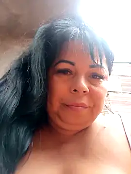 Snapshot of mother2-divorced chatting on April 20, 2026, 1:45 pm mother2-divorced online show from April 20, 2026, 1:45 pm