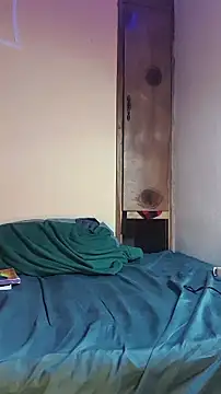 Snapshot of Suamyst_25 chatting on March 31, 2026, 4:25 am Suamyst 25 online show from March 31, 2026, 4:25 am