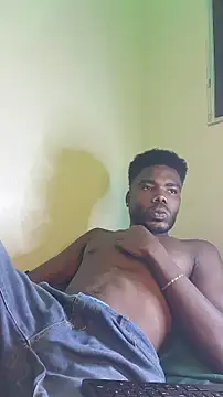 Snapshot of Suamyst_25 chatting on June 16, 2026, 7:52 am Suamyst 25 online show from June 16, 2026, 7:52 am