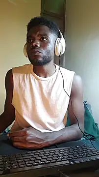 Snapshot of Suamyst_25 chatting on March 14, 2026, 4:18 am Suamyst 25 online show from March 14, 2026, 4:18 am