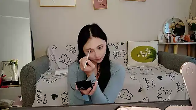 yuyan3929 online show from November 29, 2025, 1:17 am