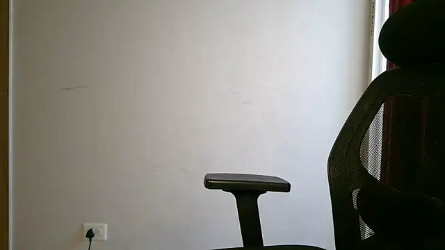 Snapshot of lustyruhh chatting on May 3, 2026, 5:23 am lustyruhh online show from May 3, 2026, 5:23 am