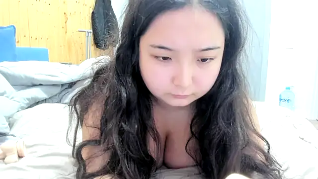 Snapshot of miomyao chatting on January 6, 2026, 11:14 am miomyao online show from January 6, 2026, 11:14 am