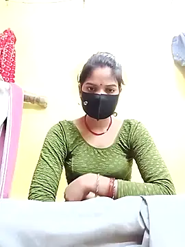 Snapshot of Shreya-750 chatting on November 13, 2025, 10:57 pm Shreya-750 online show from November 13, 2025, 10:57 pm