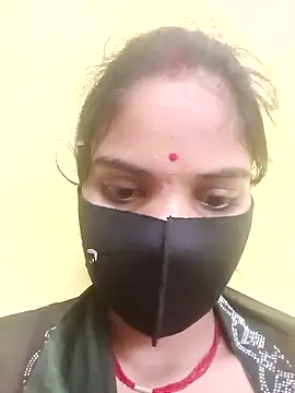 Snapshot of Shreya-750 chatting on December 3, 2025, 3:11 pm Shreya-750 online show from December 3, 2025, 3:11 pm