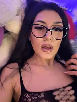 claraseloura online show from November 29, 2025, 8:31 pm