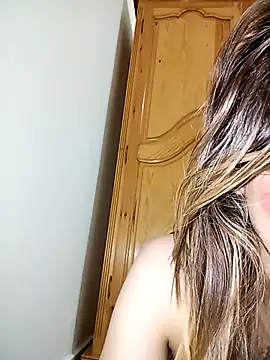 indilasixeey online show from March 8, 2026, 8:56 pm