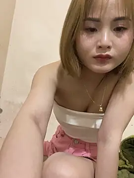 Emma sexy98 online show from October 27, 2025, 7:37 pm