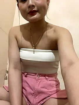 Emma sexy98 online show from October 29, 2025, 3:33 pm