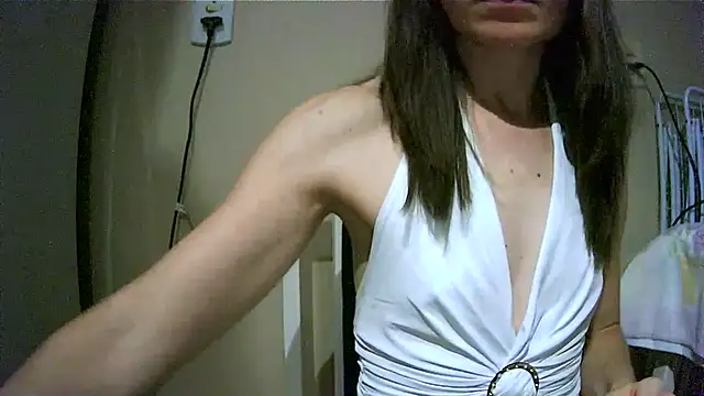 ana rosadinha online show from November 22, 2025, 2:21 am