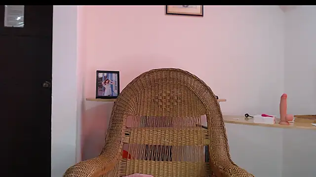 bela1xx online show from October 26, 2025, 4:18 pm