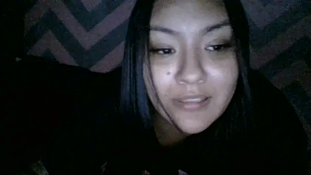 Snapshot of Jennifersbodyy chatting on November 4, 2025, 2:48 am Jennifersbodyy online show from November 4, 2025, 2:48 am