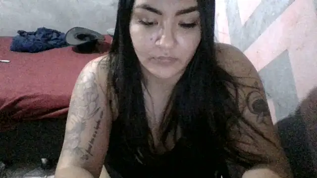 Snapshot of Jennifersbodyy chatting on December 5, 2025, 4:00 am Jennifersbodyy online show from December 5, 2025, 4:00 am