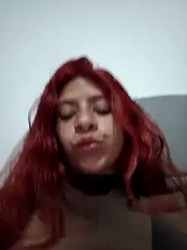 Lunatemptress4 online show from December 14, 2025, 1:12 am