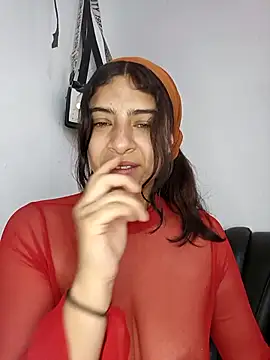 Lunatemptress4 online show from March 31, 2026, 12:29 pm