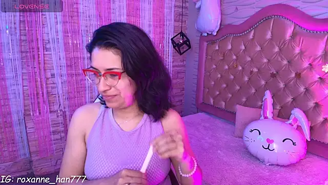 Roxanne Han online show from March 26, 2026, 12:25 pm