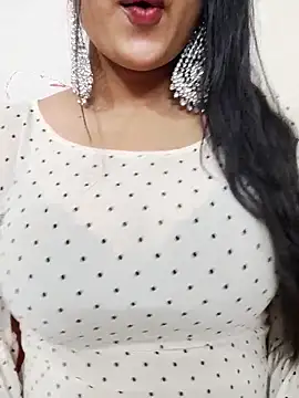 PORI-MONI2025 online show from November 13, 2025, 4:33 pm