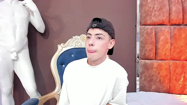 Sebastian Reed online show from January 11, 2026, 11:55 pm