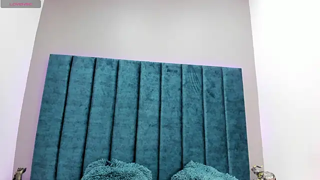 Snapshot of Videl_Star chatting on November 18, 2025, 11:35 am Videl Star online show from November 18, 2025, 11:35 am