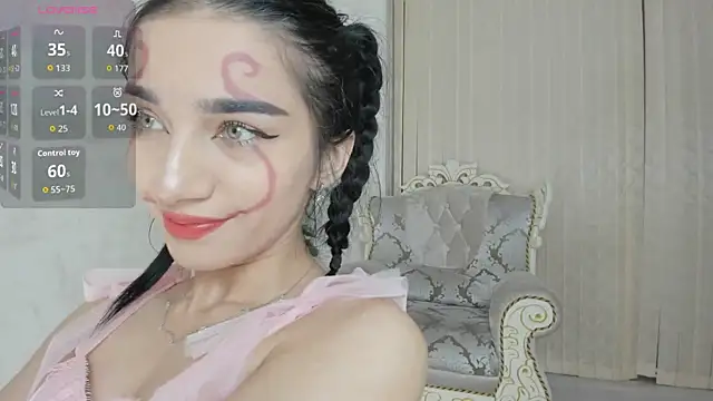 Danikalee online show from November 2, 2025, 3:33 am