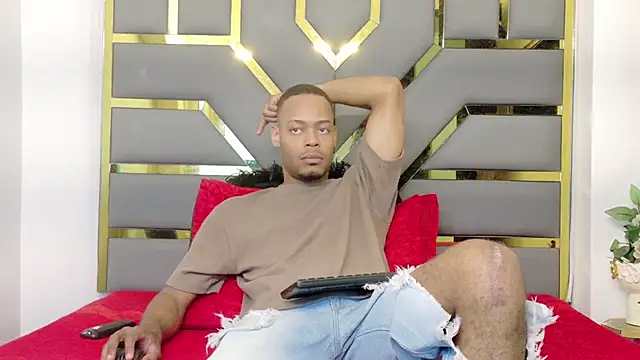 Snapshot of Neytanmalcon chatting on December 16, 2025, 8:02 pm Neytanmalcon online show from December 16, 2025, 8:02 pm