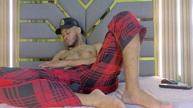 Snapshot of Neytanmalcon chatting on February 10, 2026, 6:18 pm Neytanmalcon online show from February 10, 2026, 6:18 pm