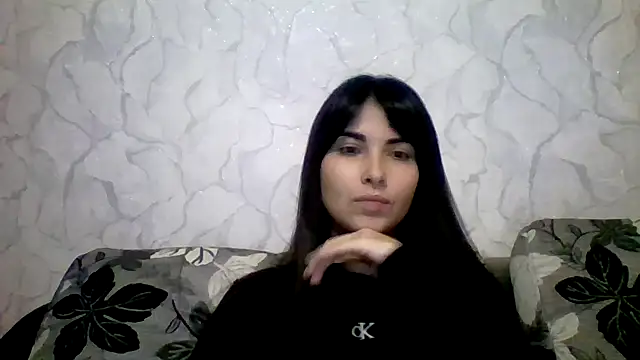 Amy-Diaz online show from October 23, 2025, 11:20 am