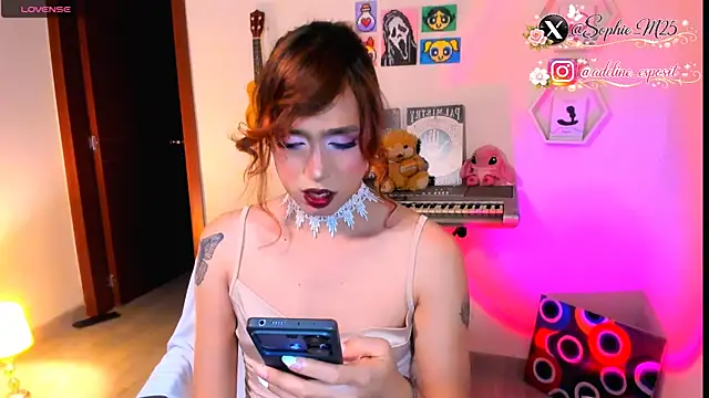 Snapshot of AdelineEsposito chatting on March 14, 2026, 11:22 pm AdelineEsposito online show from March 14, 2026, 11:22 pm