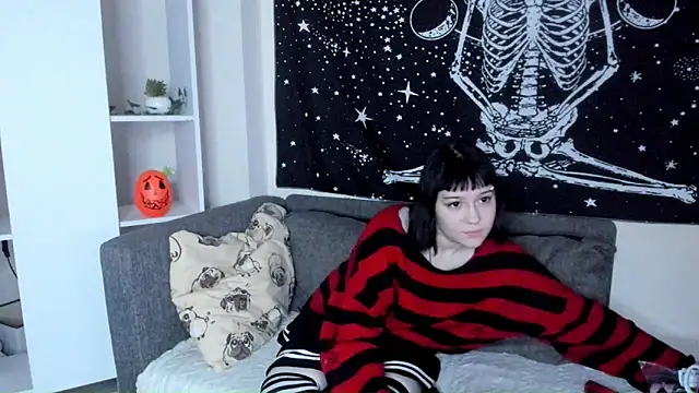 Snapshot of KandiStonelake chatting on October 31, 2025, 6:04 pm KandiStonelake online show from October 31, 2025, 6:04 pm