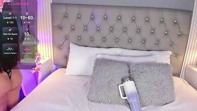 Anasha21 online show from March 26, 2026, 4:33 am