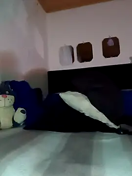 Snapshot of SharonSalazar chatting on February 15, 2026, 7:51 am SharonSalazar online show from February 15, 2026, 7:51 am