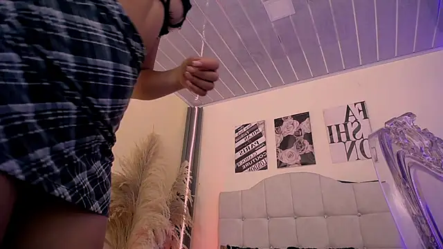 Snapshot of Maily_camerun chatting on March 16, 2026, 8:11 pm Maily camerun online show from March 16, 2026, 8:11 pm