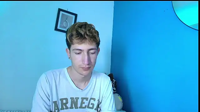 Snapshot of Erick_Taylor3 chatting on March 8, 2026, 9:18 pm Erick Taylor3 online show from March 8, 2026, 9:18 pm