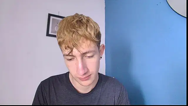 Snapshot of Erick_Taylor3 chatting on April 23, 2026, 7:37 pm Erick Taylor3 online show from April 23, 2026, 7:37 pm