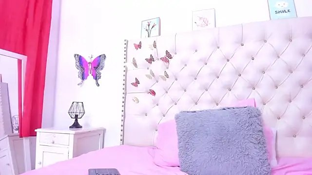 Snapshot of celena_wonder chatting on January 16, 2026, 7:29 pm celena wonder online show from January 16, 2026, 7:29 pm