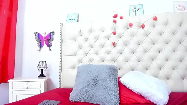 Snapshot of celena_wonder chatting on November 20, 2025, 7:25 pm celena wonder online show from November 20, 2025, 7:25 pm