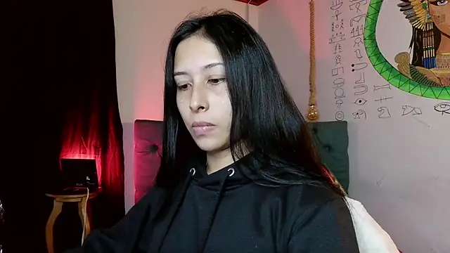 Snapshot of melissa__dolce chatting on May 18, 2026, 1:05 pm melissa dolce online show from May 18, 2026, 1:05 pm