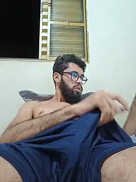 FerrariniHott online show from December 14, 2025, 2:51 am