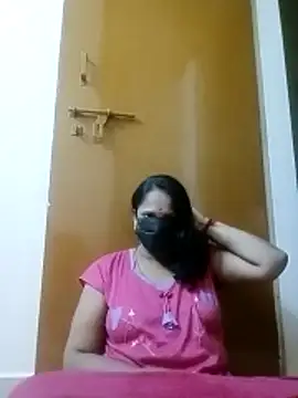 tamilammu1431 online show from December 14, 2025, 5:51 pm