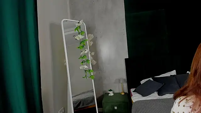 Snapshot of Nika_Jonson chatting on November 1, 2025, 5:36 am Nika Jonson online show from November 1, 2025, 5:36 am