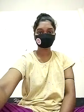 Snapshot of Tushi-10 chatting on June 5, 2026, 11:54 pm Tushi-10 online show from June 5, 2026, 11:54 pm