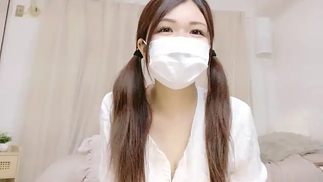 HIMEKAxx online show from March 5, 2026, 10:12 am